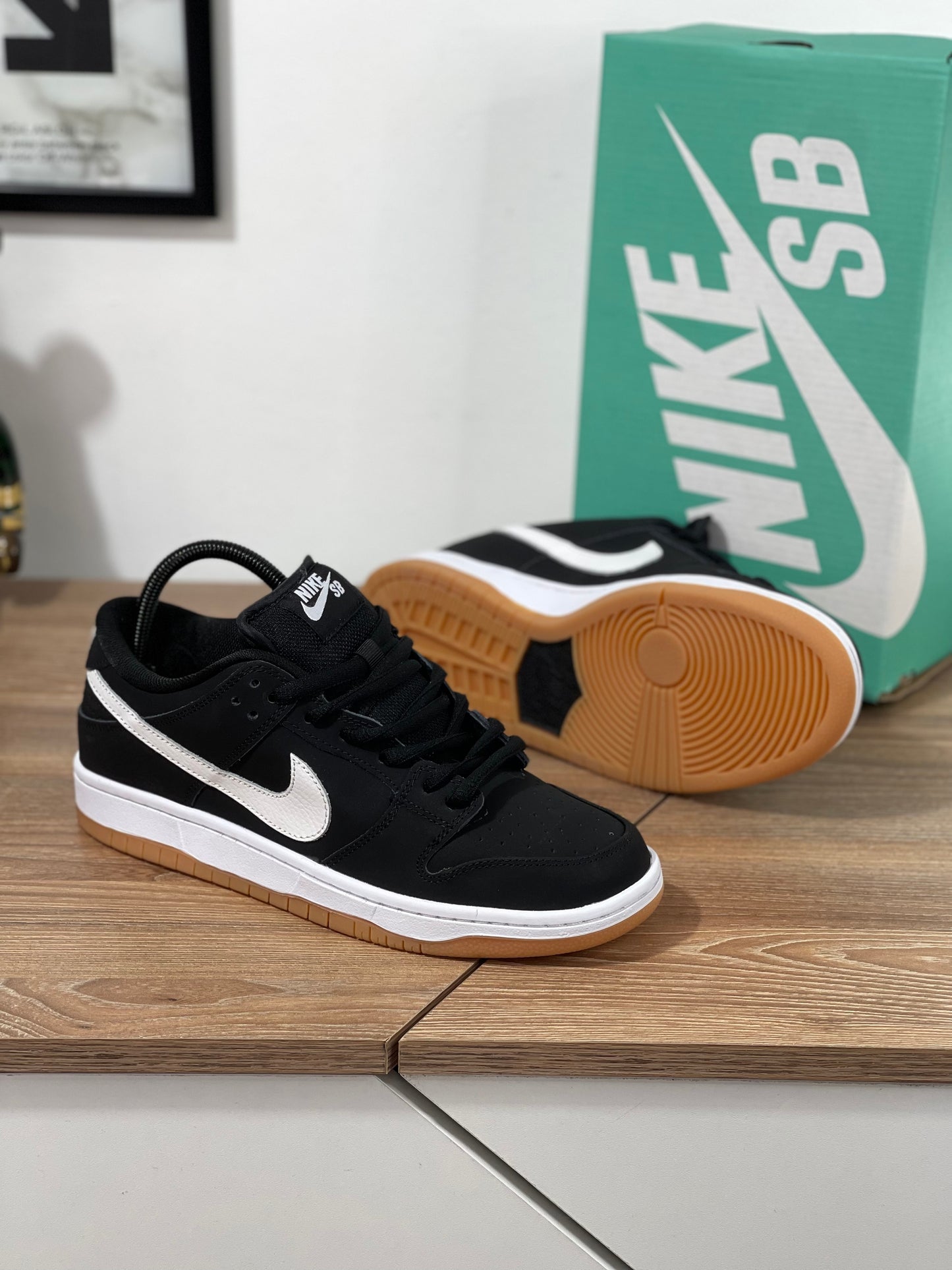 Nike SB Dunk Gum