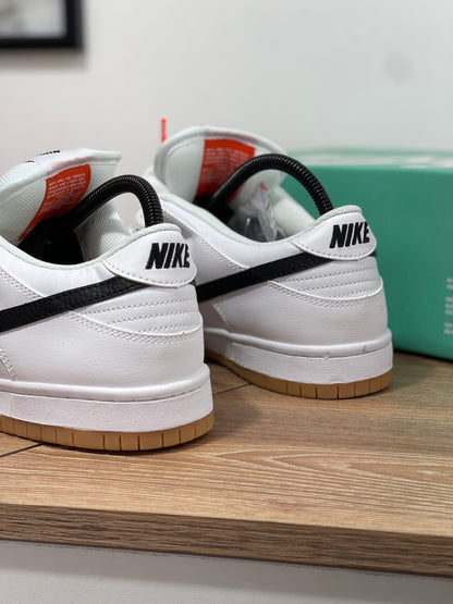 Nike SB Dunk Gum