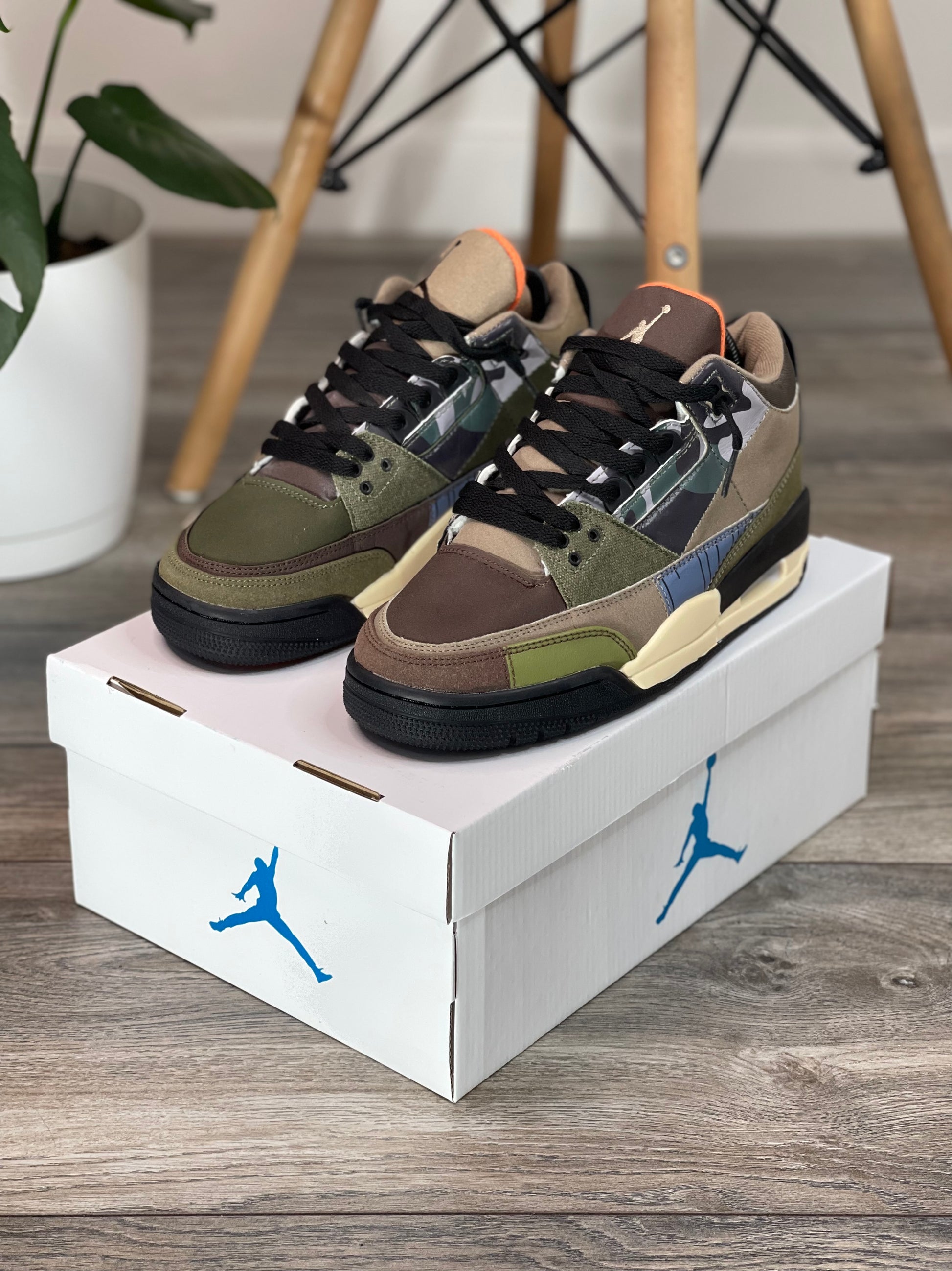 Nike Air Jordan Retro Patchwork Camo – workshop - Main Image