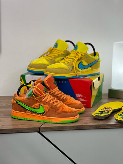 SB Dunk Low Grateful Dead - Main Image